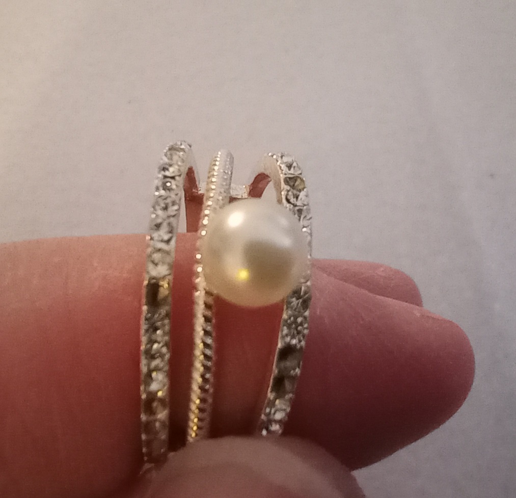 pearl ring